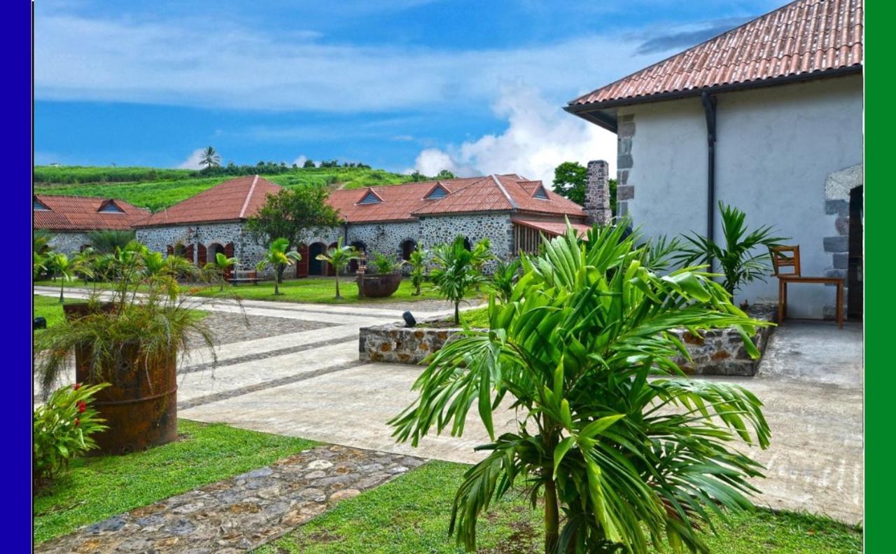 Hostel Des 3 Sources Сант-Мари Екстериор снимка
