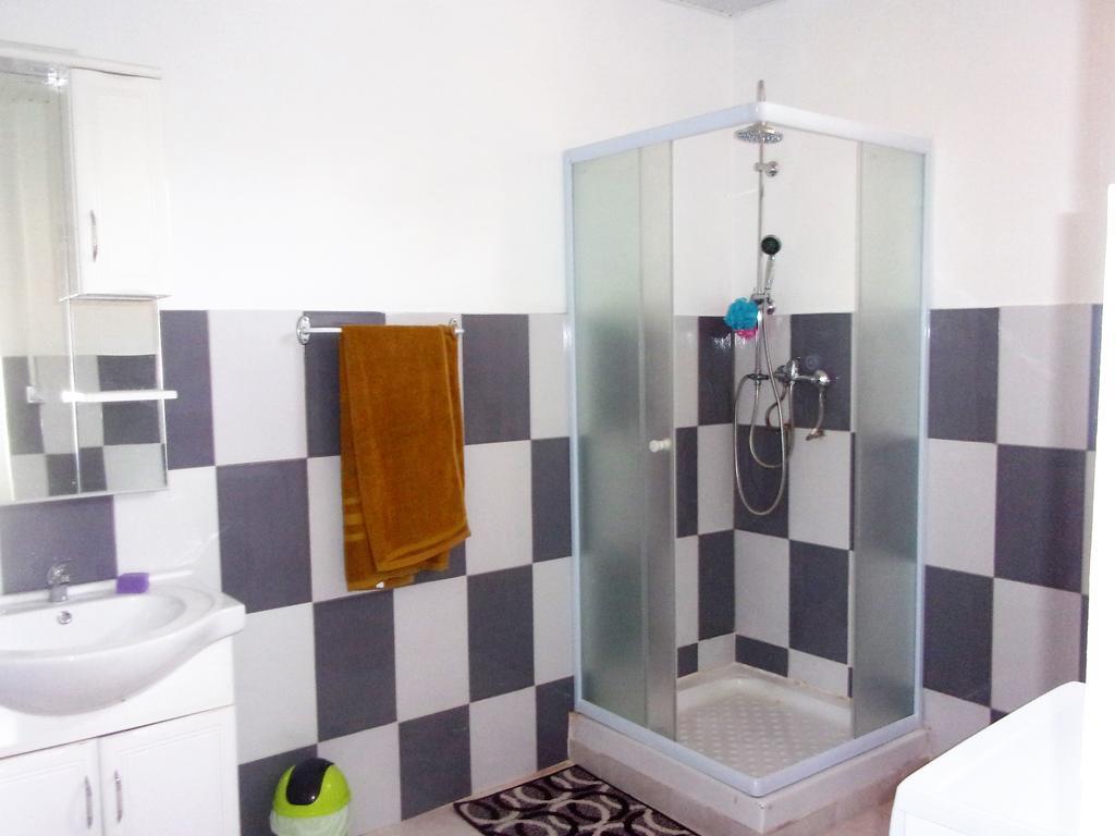 Hostel Des 3 Sources Сант-Мари Екстериор снимка